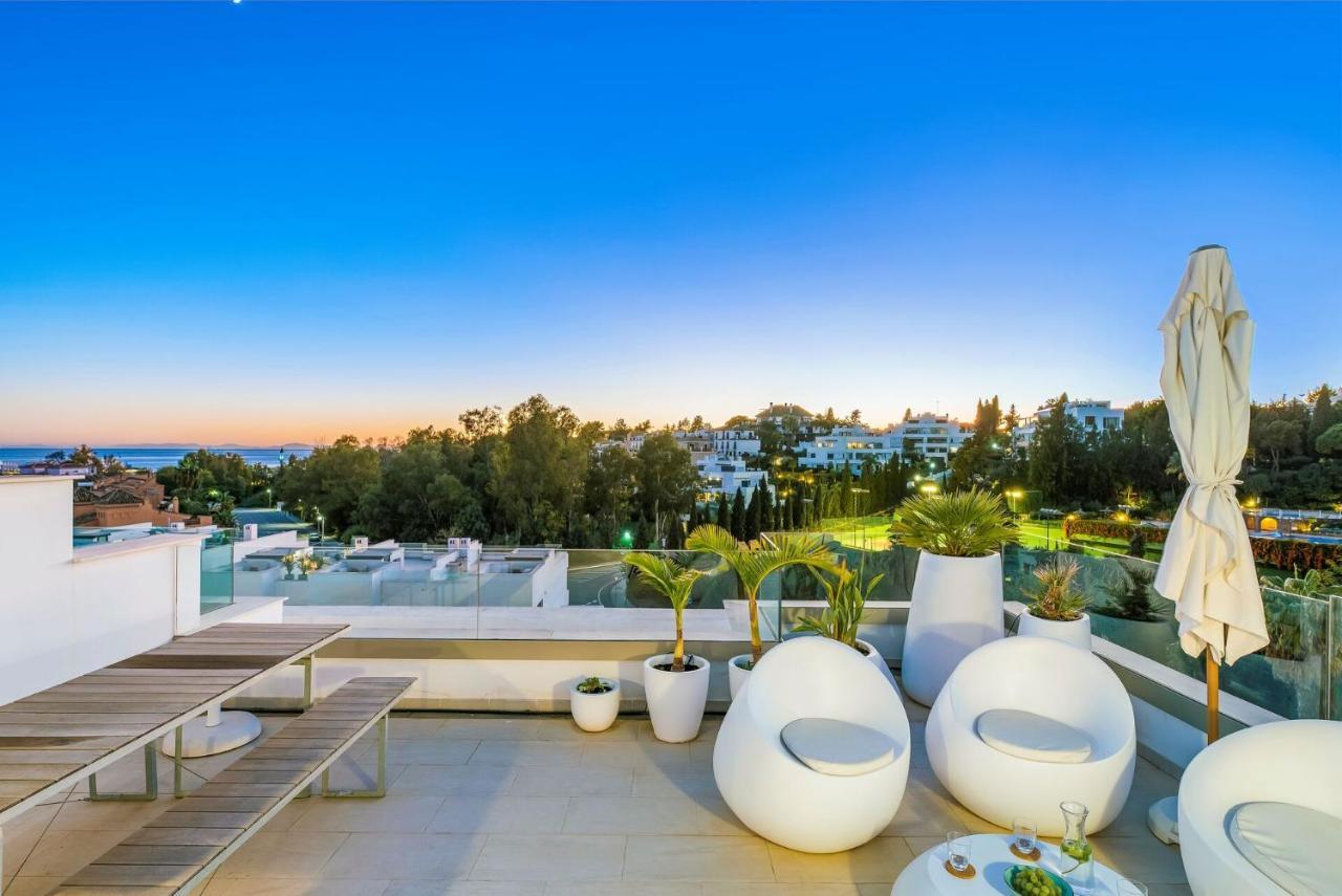 Almodovar Villas - Villa Senses - Luxus Pur In Strandnaehe Μαρμπέλλα Εξωτερικό φωτογραφία