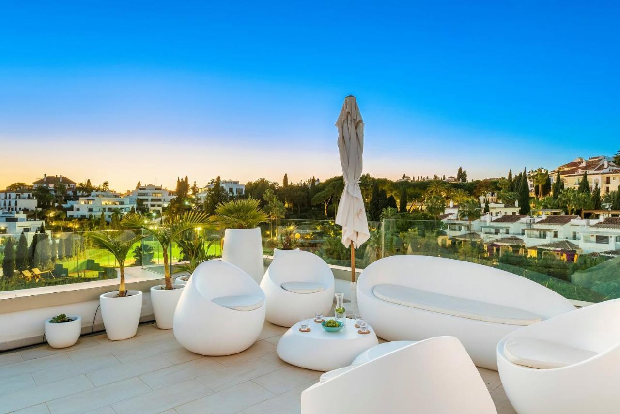 Almodovar Villas - Villa Senses - Luxus Pur In Strandnaehe Μαρμπέλλα Εξωτερικό φωτογραφία