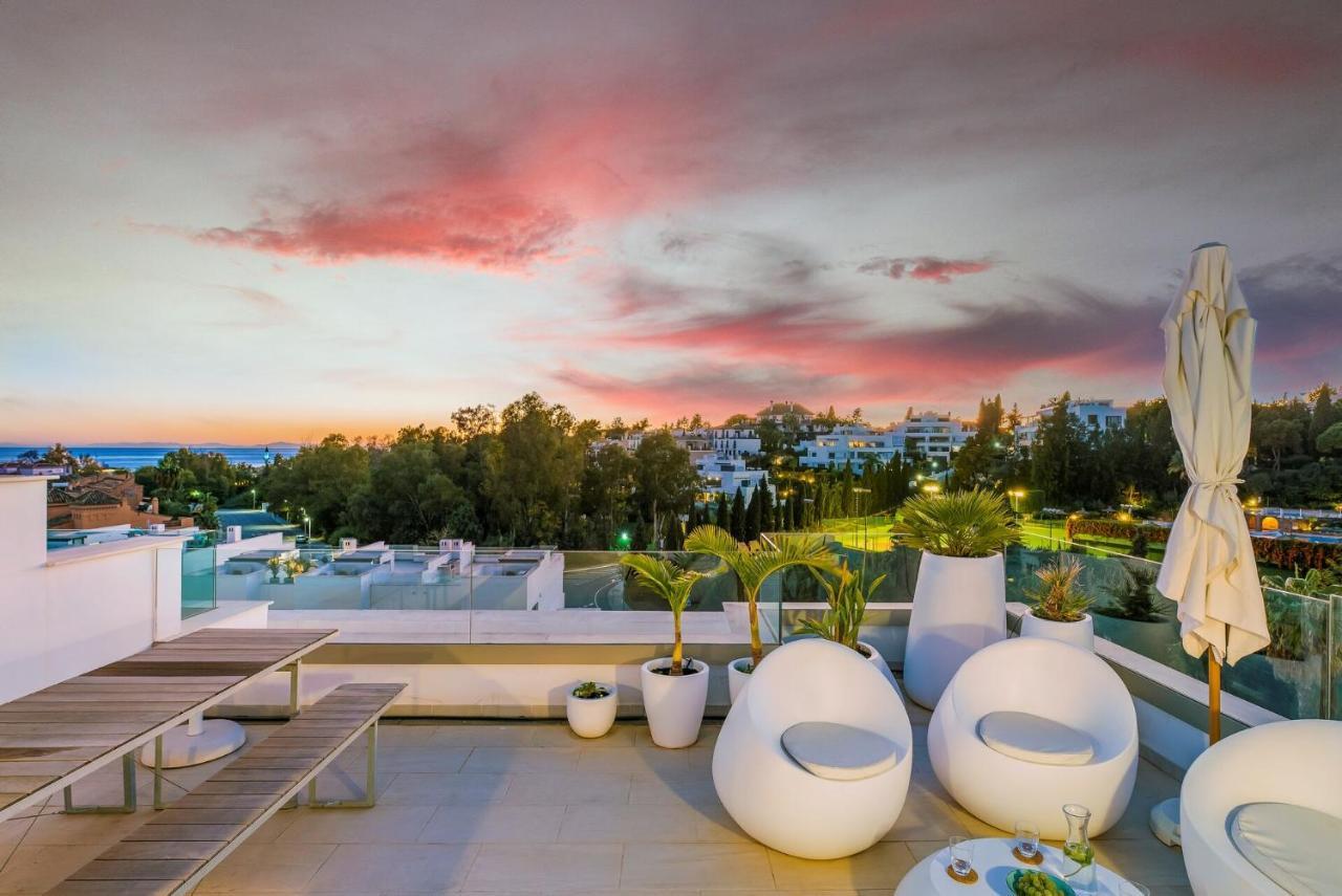 Almodovar Villas - Villa Senses - Luxus Pur In Strandnaehe Μαρμπέλλα Εξωτερικό φωτογραφία